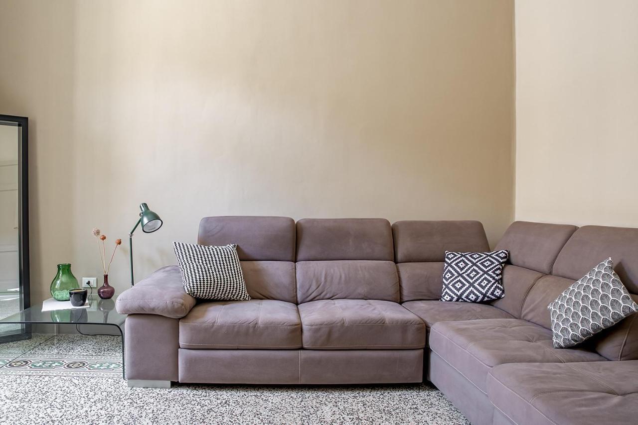 Cavour Apartments By Wonderful Italy 노토 외부 사진